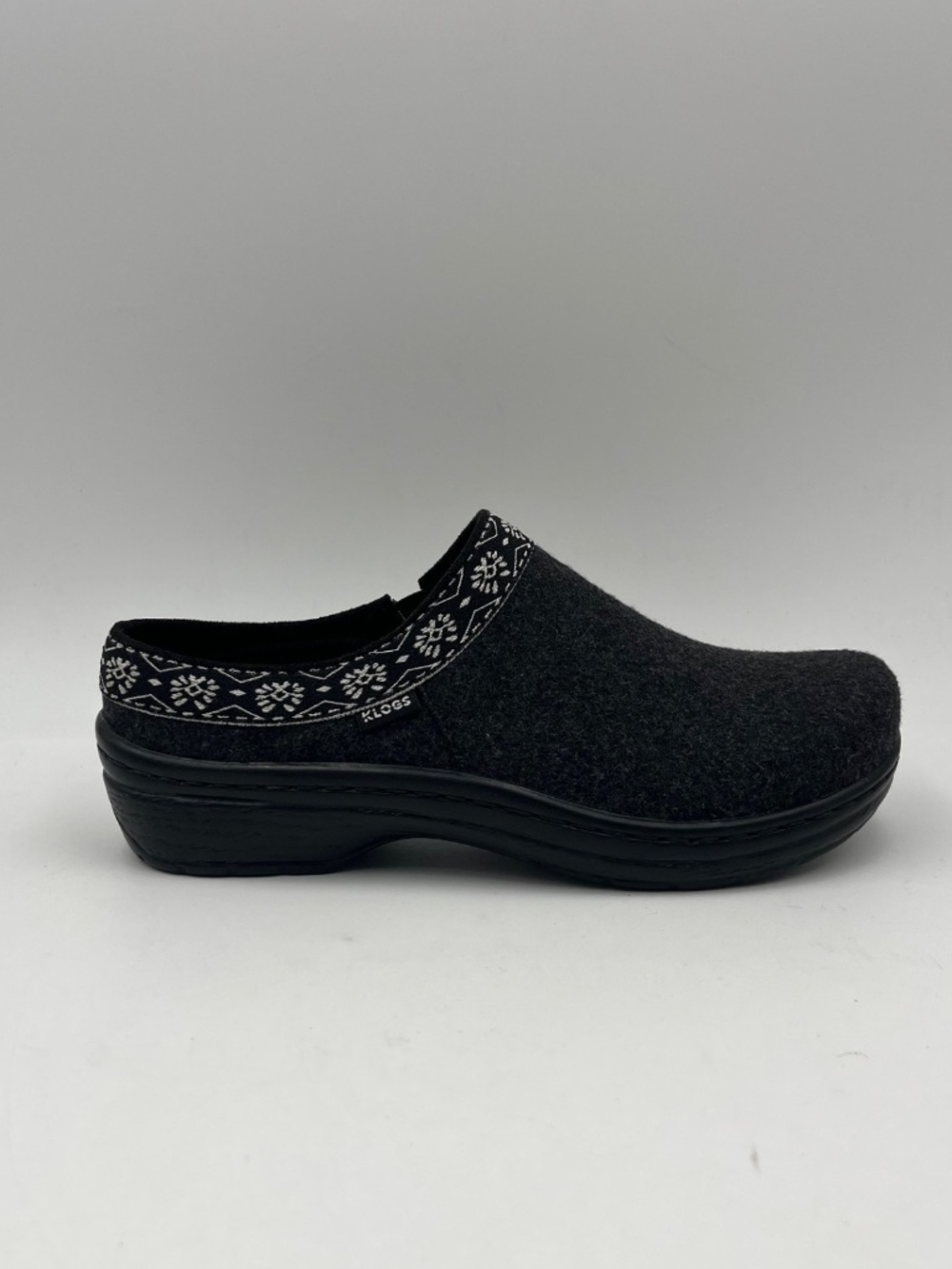 Klogs York Grey Slipper, Women's Size 8